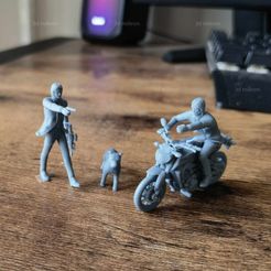 379320054_1036491327482672_3325966197570433950_n.jpg Miniatura de John Wick a escala 1/43