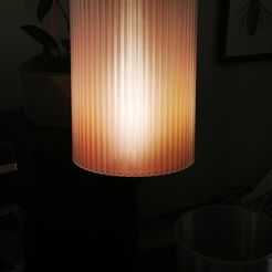 lampadacolorata2.jpg Ribbed transparent Hemma light shade