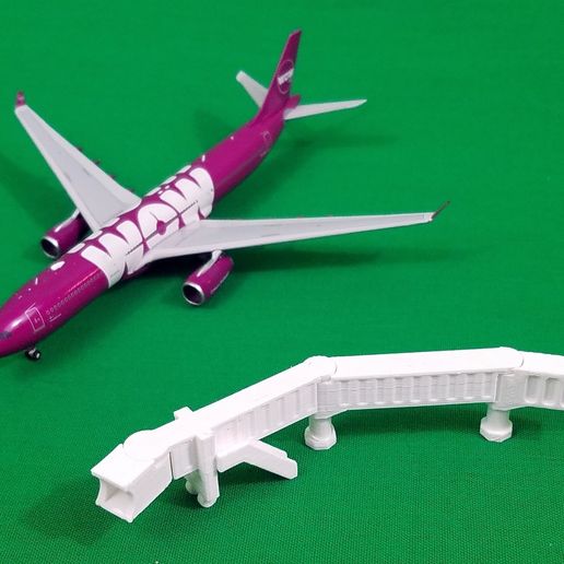 20200106_210228.jpg Jet Bridge 1:400 Scale