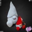 hfgdjgfhdjj-00;00;00;01-230.jpg Crocheted Gnome