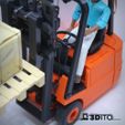 9.jpg 1:14 RC 3-Wheel Forklift