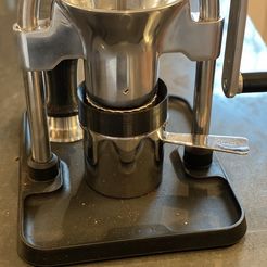 IMG_3577.jpeg Cafelat Robot grinder funnel