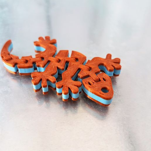 20190530_122216.jpg Free STL file Flexi Articulated Keychain - Gecko Dual Color・Design to download and 3D print, jtronics