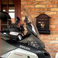 IMG_1009.jpg Ducati Multistrada windscreen spacer
