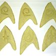 d2b5ca33bd970f64a6301fa75ae2eb22_display_large.jpg Starfleet cookie cutters: Command, science and engineering