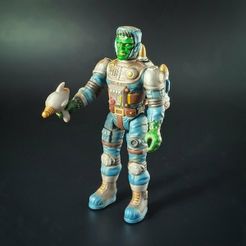 FrankG05.jpg Figurine Frankenaut Space Explorer