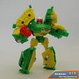 Igear-Toys-MW-04-UFO-Final-Production-Images-of-Ultimate-NOT-Transformers-Cosmos-Figure-5-__scaled_.jpg Cosmos UFO Ray Gun Transformers