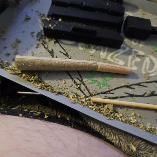 20250705_195109.jpg Molde de cannagar cónico de 1 1/4 con empaquetador - PETG listo para imprimir y fácil de usar Print-in-Place