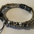 IMG_1315.jpg Free STL file skull bracelet・Design to download and 3D print