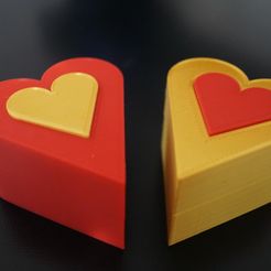 DSC09365-r.jpg Heart-shaped box / Valentine's Day