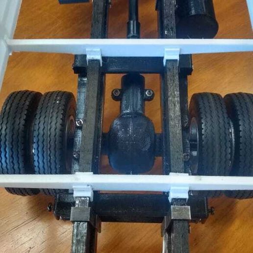 WhatsApp-Image-2023-04-13-at-16.10.02.jpeg Truck Bodywork