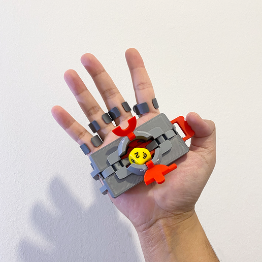 DiceGauntlet_03.png Dice Gauntlet - Wearable Dice Launcher