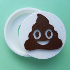 20191116_153214.jpg STL file Poop Emoji Snap Badge・3D printable design to download