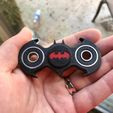 18058161_10208189341241177_6083898858649581786_n.jpg Batman spinner caps