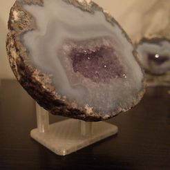 IMG_20171111_230137.jpg Small Three-Peg Display Stand for Geodes