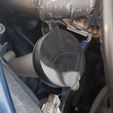 20220729_174626.jpg Peugeot 206 windshield washer reservoir cover