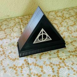 Fichier STL Présentoir pour baguettes des Reliques de la Mort - Harry Potter  🎨・Modèle pour imprimante 3D à télécharger・Cults