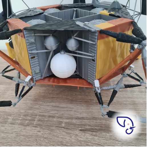 35.png Apollo 11 1/24th complete model