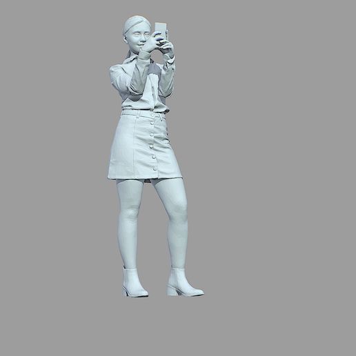 1:64 Scale Woman Taking Selfie – Casual Figure for Street Scenes