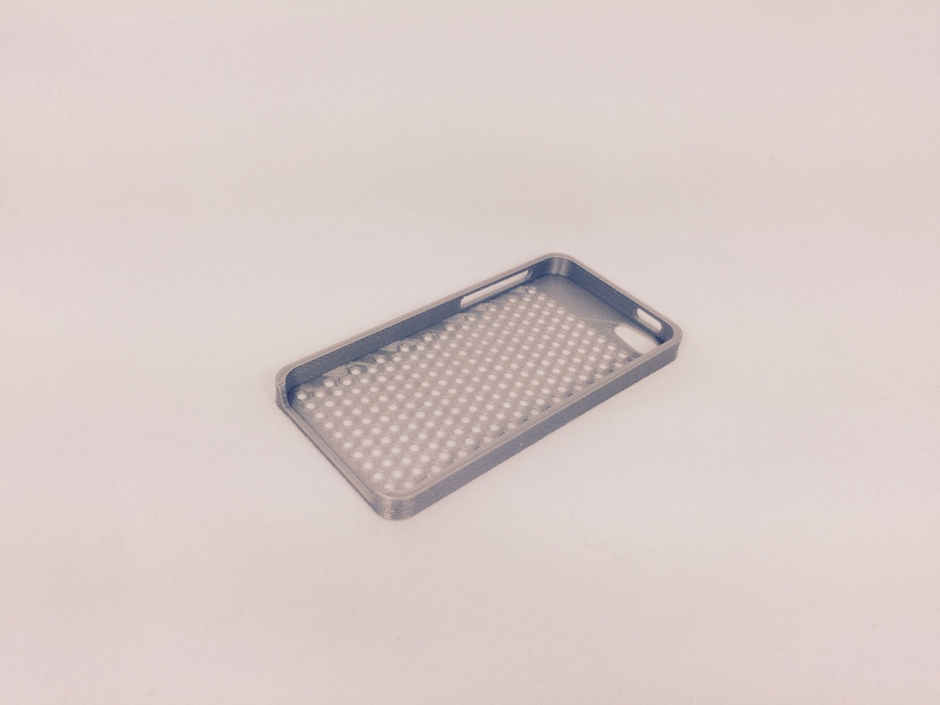 Capture_d__cran_2015-08-05___12.10.42.png Free STL file Honeycomb, iPhone 5/5S Case・3D printable design to download, ShookIdeas