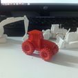 IMG_20170513_163338 p.jpg Free STL file Easy to print Generic Tractor (esc: 1: 100)・Object to download and to 3D print