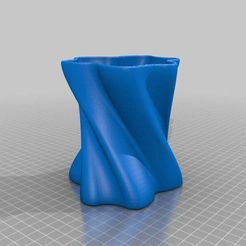 VaseMesh.jpg Fichier STL gratuit Vase floral torsadé - Modèle ouvert sur le dessus et à mailles fermées.・Modèle à télécharger et à imprimer en 3D, Reneton