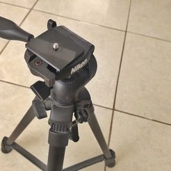 IMG_20230404_103646376-01.jpeg STL-Datei Nikon-Stativ-Schnellwechselplatte・3D-druckbare Vorlage zum herunterladen