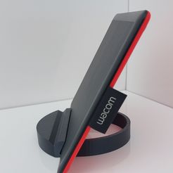 Drawing_Tablet_Stand_01.jpg One by Wacom Stand