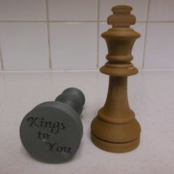 Kings_to_You.JPG 3D-Datei Schachkönig - Könige für dich kostenlos・3D-druckbares Design zum herunterladen