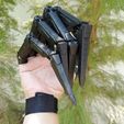 2.jpg Mechanische Hand_Gelenkfinger aus Knochen