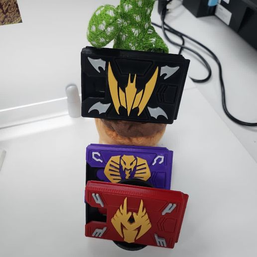 🦸 Kamen Rider Deck Ryuga (Original Size)・ STL File for 3D