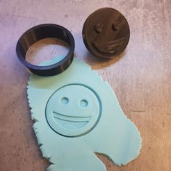 20230527_150920.jpg STL-Datei EMOJI GESICHT AUSSTECHFORMEN SET・3D-druckbare Vorlage zum herunterladen