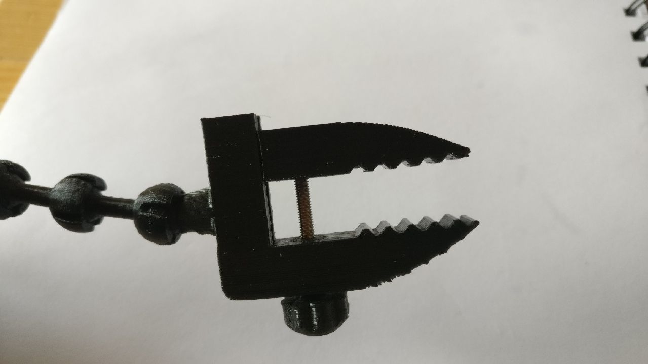 Download STL file Crocodile Vise Clamps (attachment for Solder Helper Hands) • 3D print object