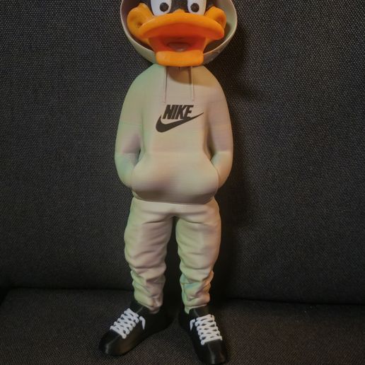 20250204_202923.jpg Duffy Duck Head Urban for Bugs Bunny