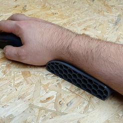 20200710_132547.jpg STL file Ergonomic mousepad for hand rest・3D printable model to download