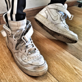 robundernikes