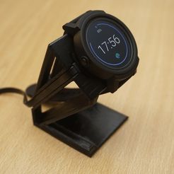 _DSC1316.jpg Ticwatch E charge stand