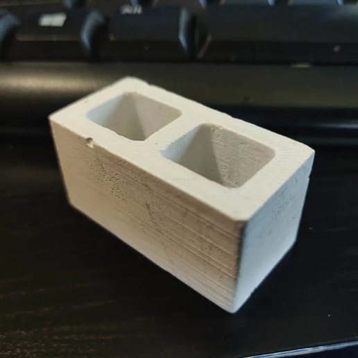 1 10 Scale Miniature Cinderblock Mold 3D model