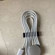 WhatsApp-Image-2024-07-16-at-11.25.24-1.jpeg Einstellbarer Kabelhalter für alle Kabel