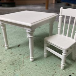 IMG_3012.jpg Chair & Table set