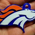 20171217_231656.jpg Denver Broncos Keychain