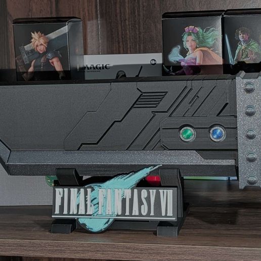MTG FF DECK BOX COMPATIBLE WITH COMMANDER DECKS: Buster sword #0763D  Print with the Bambu Lab A1 with AMS Combo 3D printerCults