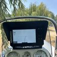 viber_image_2025-09-11_18-08-52-302.jpg Lowrance Eagle 7" sun visor