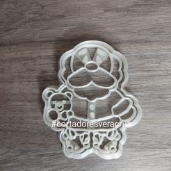 3a227c22-eefd-4877-9b5a-696fcf53bcc7.jpg Fichier STL le père Noël en pyjama・Plan à imprimer en 3D à télécharger