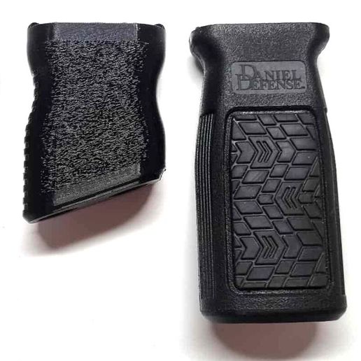 fb0c15a4-b8c6-479a-bb0c-59548393eb21.jpg Empuñadura corta biselada para raíl KeyMod