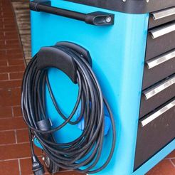 IMG_8182_highquality.jpg cable & pneumatic hose holder for Hazet tool trolley