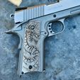 IMG_20240109_111641.jpg COLT 1911 CLASSIC SHAPE GRIPS DRACONIC ALSO FOR AIRSOFT
