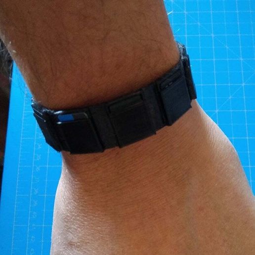 OC_20190204_112857.jpg Браслет TPU MicroSD