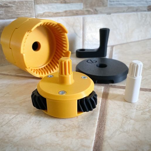 ImportedPhoto.764351398.604973.jpeg Réducteur / Augmentateur modulaire à engrenages planétaires