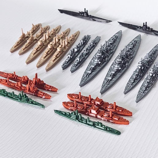 🆓 FREE WWII Naval Fleet Miniatures (1/2400 - 1/1800 Scale